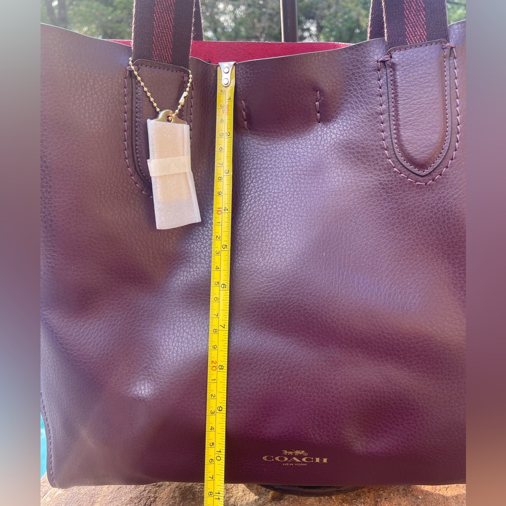 NWOT Coach Burgundy Pebbled Leather Derby Tote Shoulder Bag (CSR) - Picture 7 of 16
